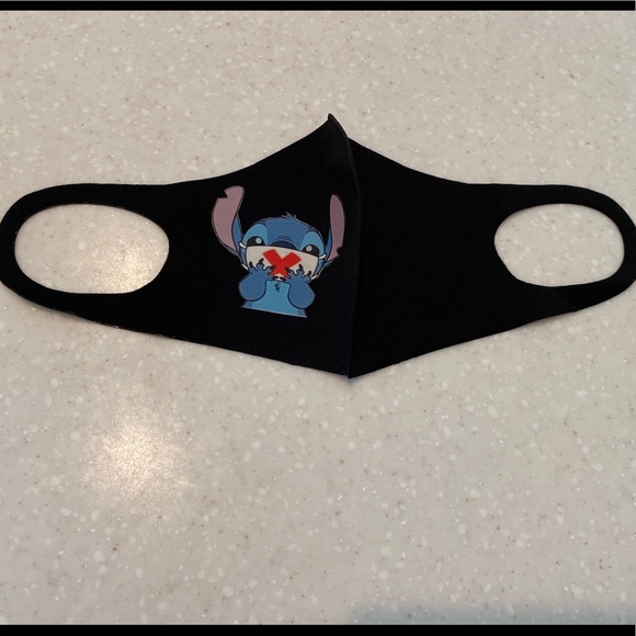Brand new mask “ LILO & Stitch “ - Picture 2 of 3